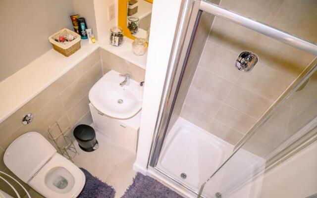 Amazing 3 Bedroom apartment in the center of Town
