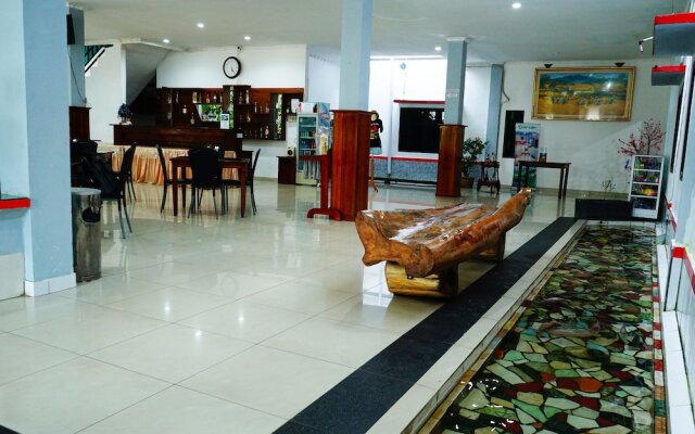 Oyo 480 Hotel Demuon