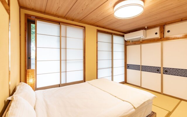 Green Beach le Island