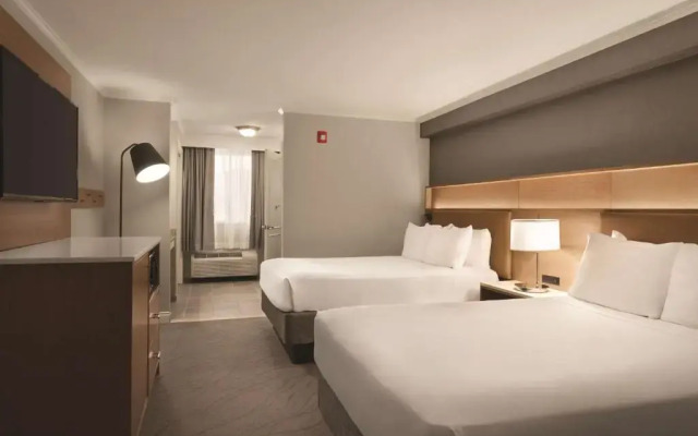 DoubleTree by Hilton Providence Airport Warwick