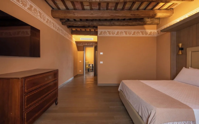 Palazzo De Gregorio Apartments