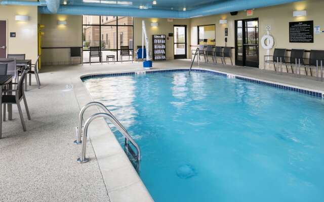 Hampton Inn & Suites Toledo-Perrysburg