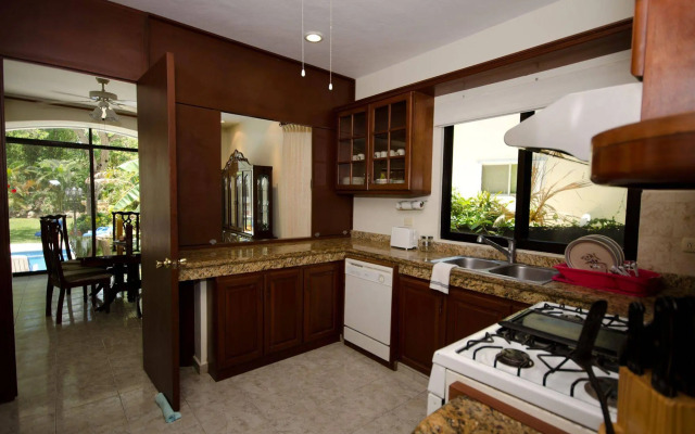 Green Oasis Home Boutique