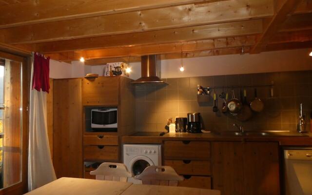 Chalet Village Courbaton