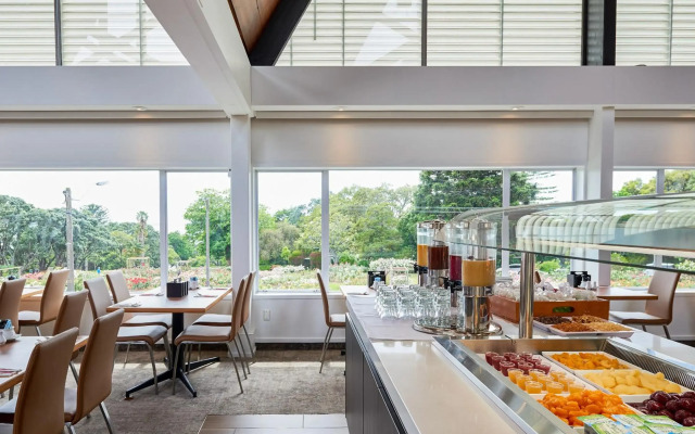 Auckland Rose Park Hotel