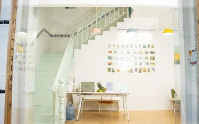 6611 Seaview Hotel (Weizhou Island Dishui Branch)
