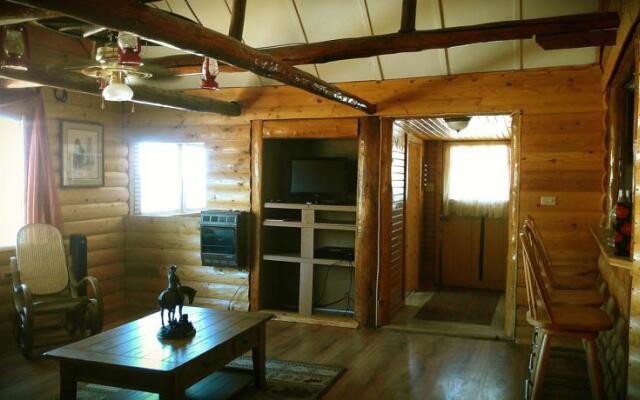 Wapiti Mountain Cabins