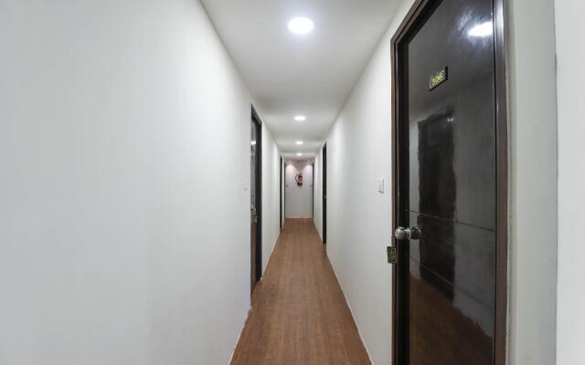 OYO 40139 Hotel Peradiot