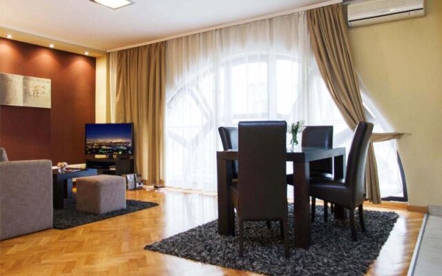 One Bedroom Apartment Little Bay
