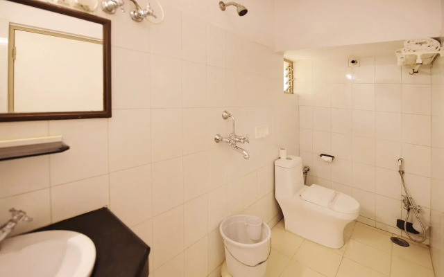 Hotel Ashish Palace