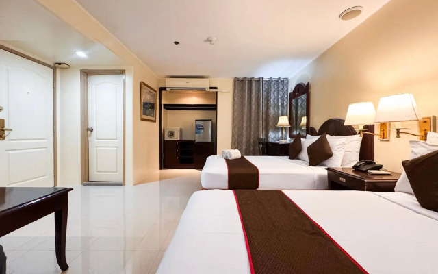 Palladium Suites Hotel