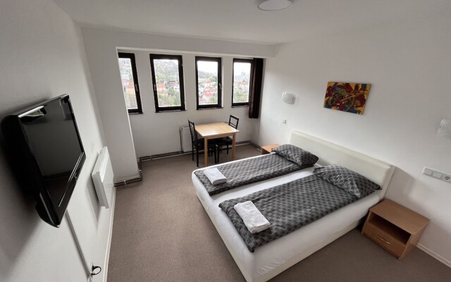 Guest House Like