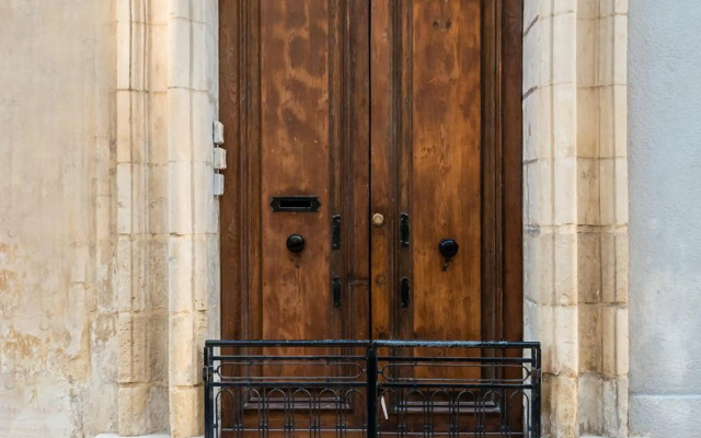 Valletta Main Street Apartment DELUXE