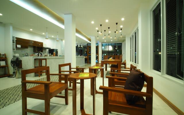 Wee Hostel