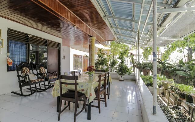 RedDoorz near Sam Ratulangi Airport