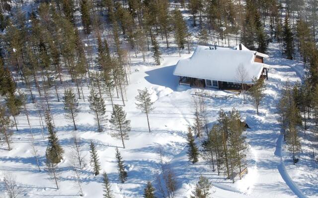 RukaNeliö Cottage