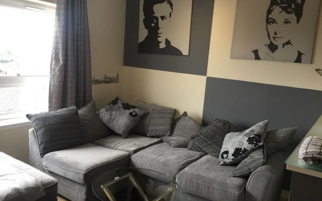 Finlay Drive City View Apartment