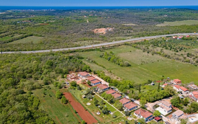 Noa Kaldanija in Kaldanija