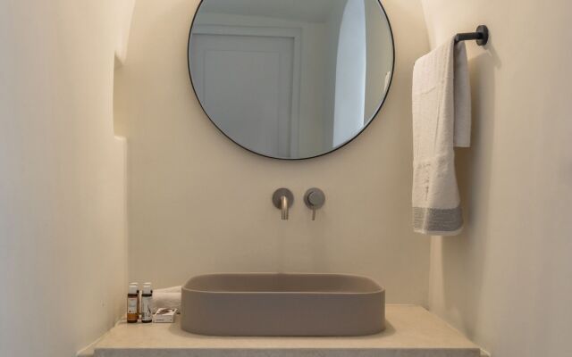 Art Maisons Oia Castle Hotel