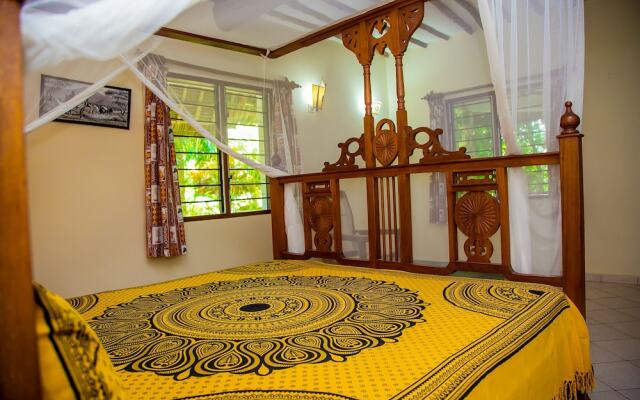 Villakwetu Cottages Diani Beach