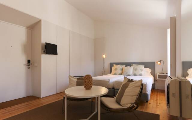 Combro Suites by Homing