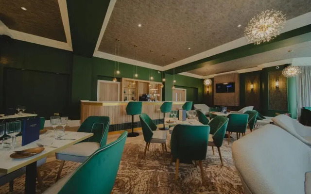 The Cairndale Hotel & Leisure Club