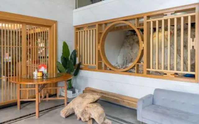 Taoranyuan Homestay (Donghai No.1 Branch)