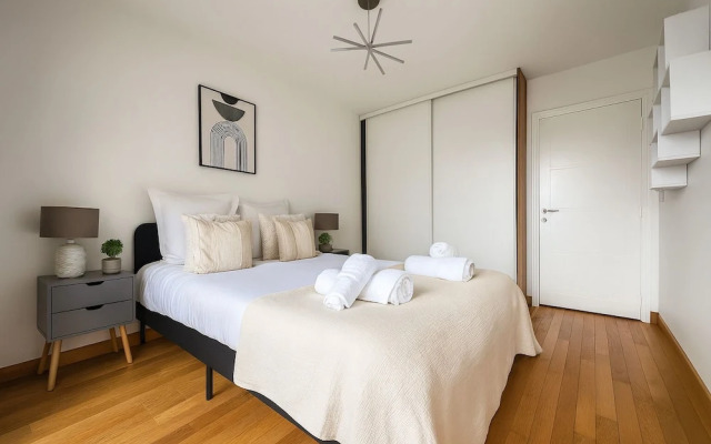 Spacieux 4 pièces à Issy-les-Moulineaux