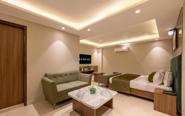 Saltstayz Premier - Paschim Vihar