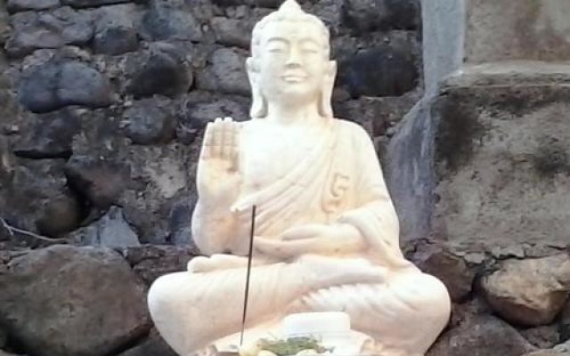 Sandhy Buddha Bungalow