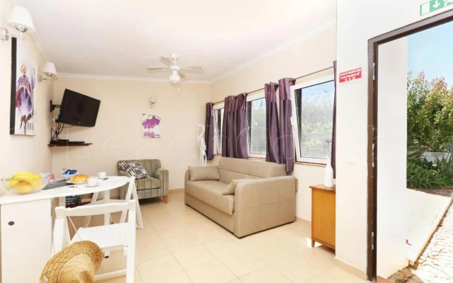 CASA BEACHCOMBER Le jardin des Arts