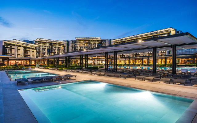 Voya Beach Resort
