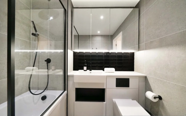 Rosso Suite 2BR City Views