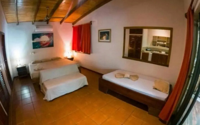 Pacífica Surf Studios