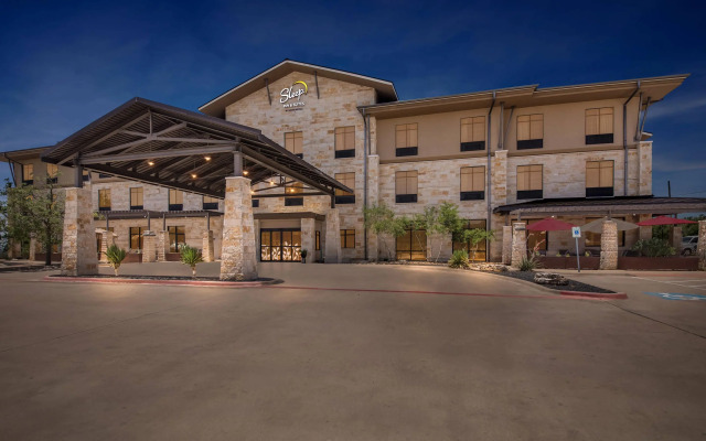 Sleep Inn & Suites