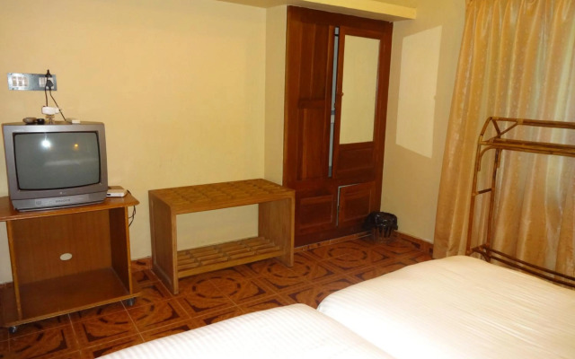 Deshadan Cliff and Beach Resort
