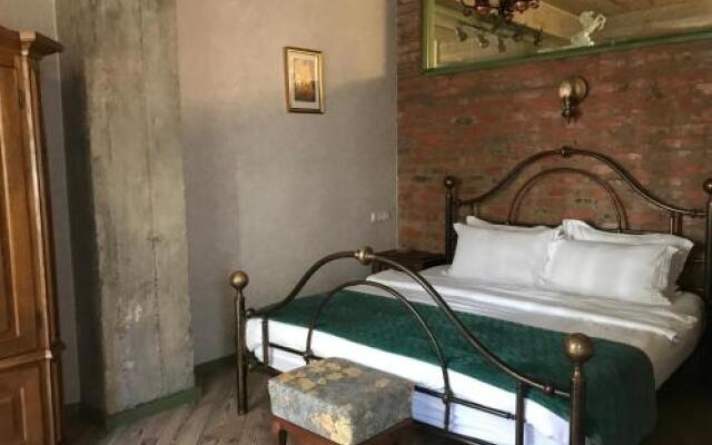 T2&T3 Rooms Levanto