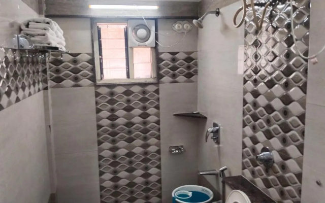 Hotel Madhuvan International
