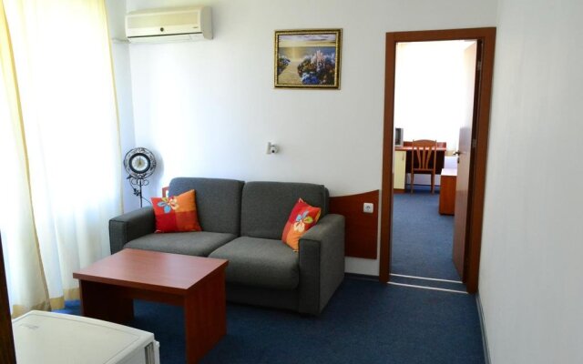 Saint George Family Hotel