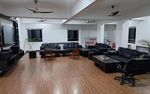Hotel Grand Suites