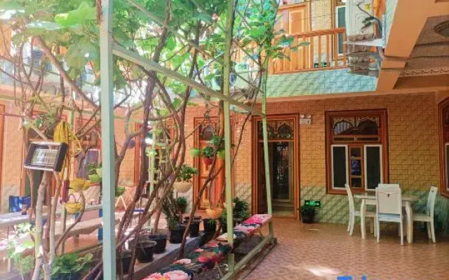 Kashgar Courtyard Style Homestay