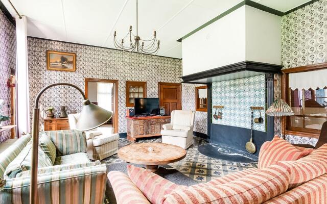 Cozy Farmhouse in Markelo with Meadow View