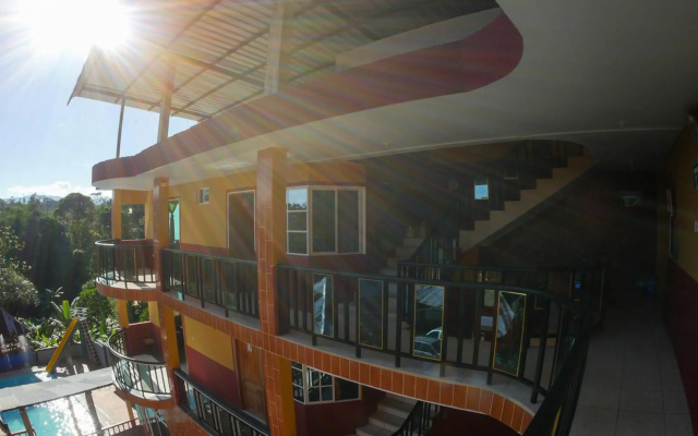 Hotel Los Bancos