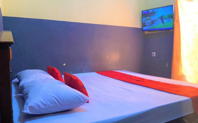 RedDoorz @ Wisma Sentosa Palopo