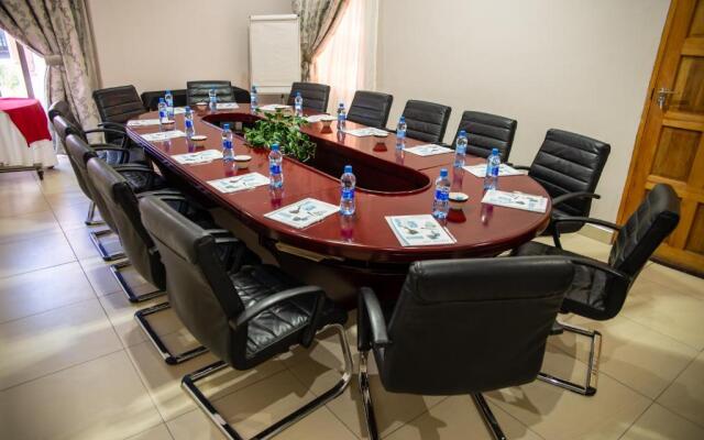 Ngwenya Hotel And Conference Centre