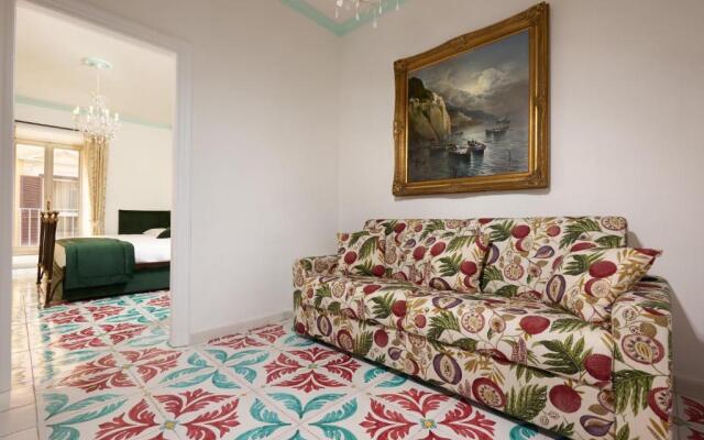Delfini Trevi House