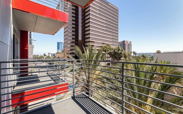 Hotel Mai Downtown Long Beach