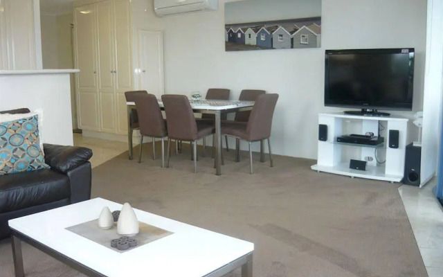 Sails Resort on Golden Beach