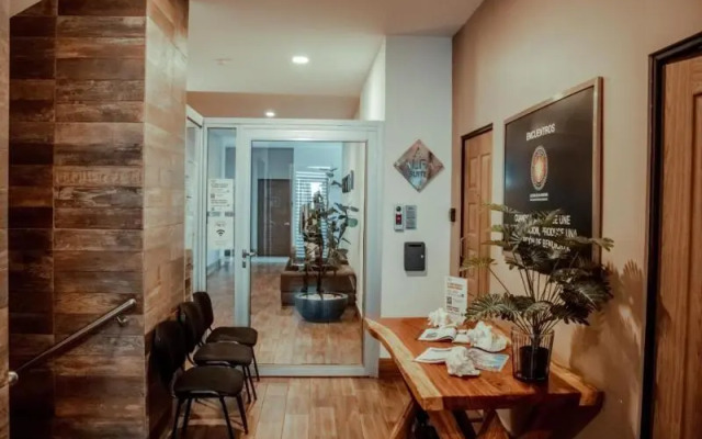Sky Inn Hotel