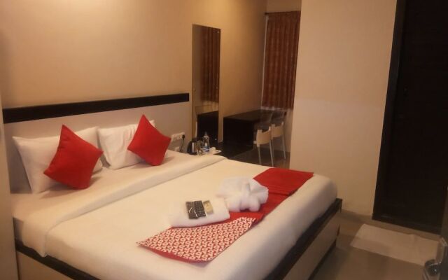 OYO 10551 Hotel RJ Grand